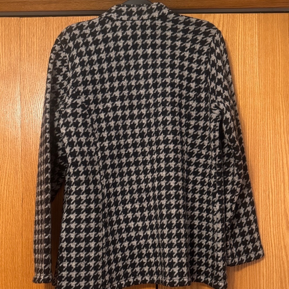 boutique Black and Gray Houndstooth wool jacket - Picture 9 of 9
